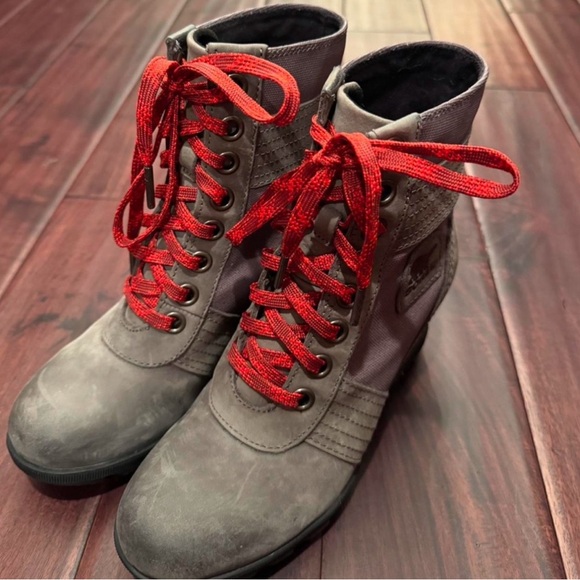 Sorel Lexie Women's Quarry Gray
Leather Lace Up Wedge Boots Size US
6.5 - Picture 5 of 6